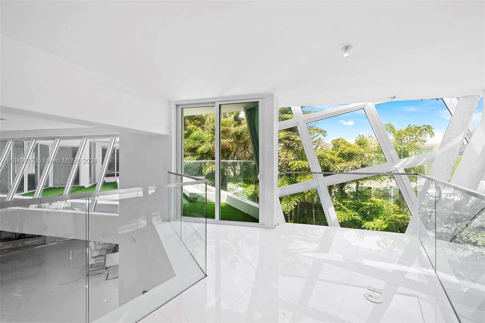 480 Ocean Blvd Golden Beach, FL 33160