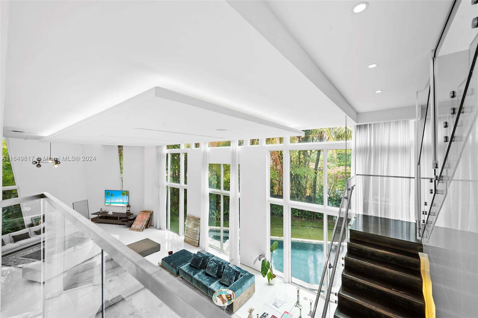 480 Ocean Blvd Golden Beach, FL 33160