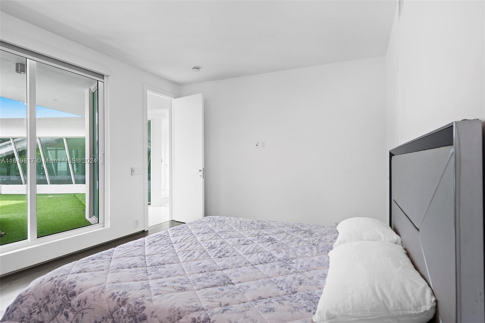 480 Ocean Blvd Golden Beach, FL 33160