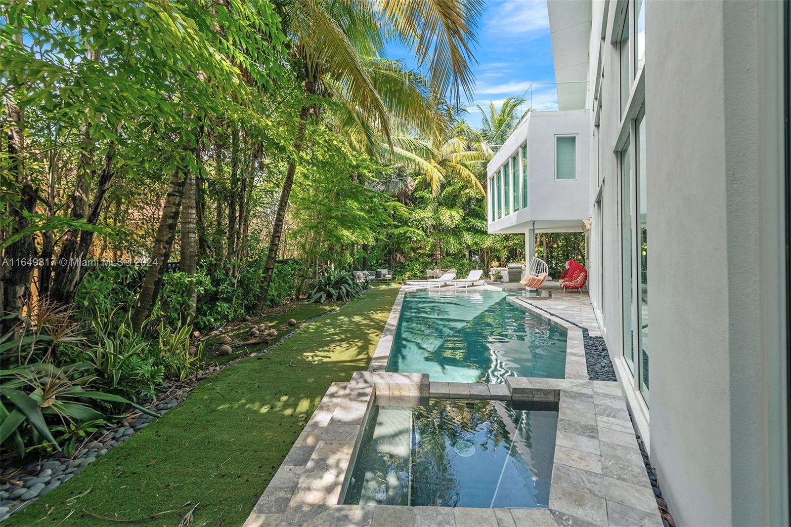 480 Ocean Blvd Golden Beach, FL 33160