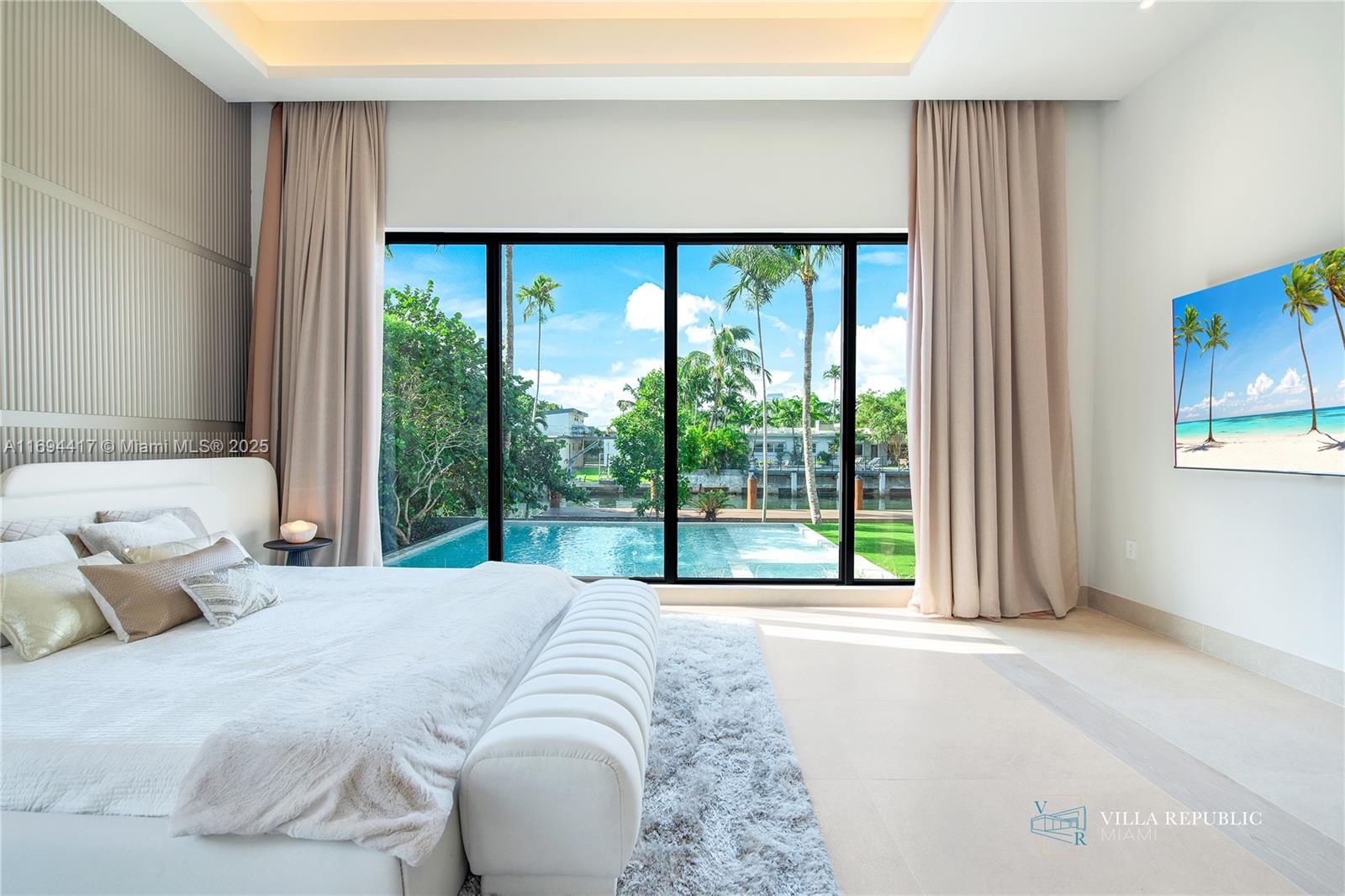 1200 NE 87th St Miami, FL 33138