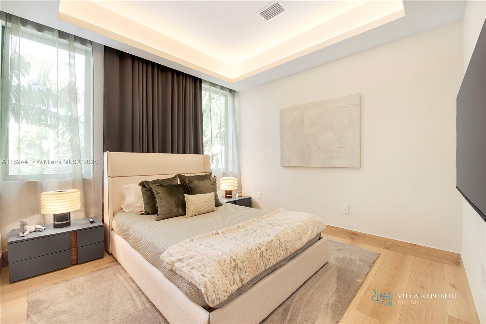 1200 NE 87th St Miami, FL 33138