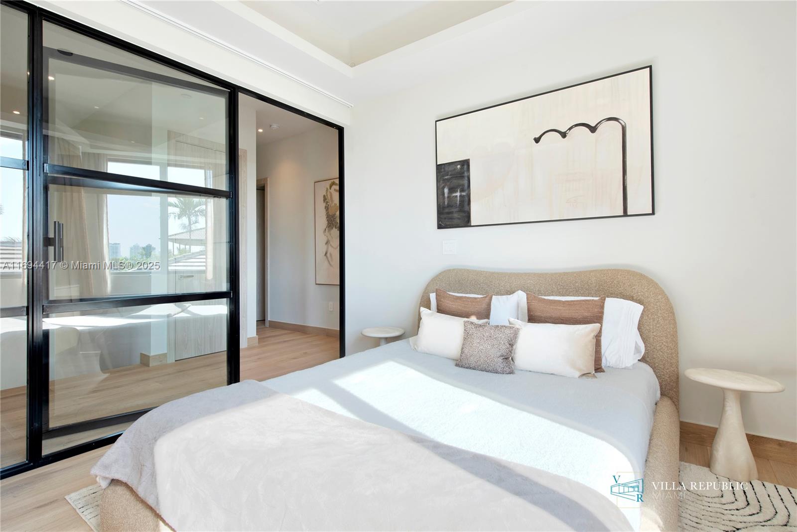 1200 NE 87th St Miami, FL 33138