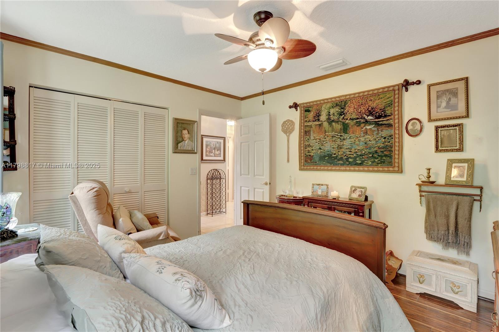 95 E Westwood Cir E West Palm Beach, FL 33411