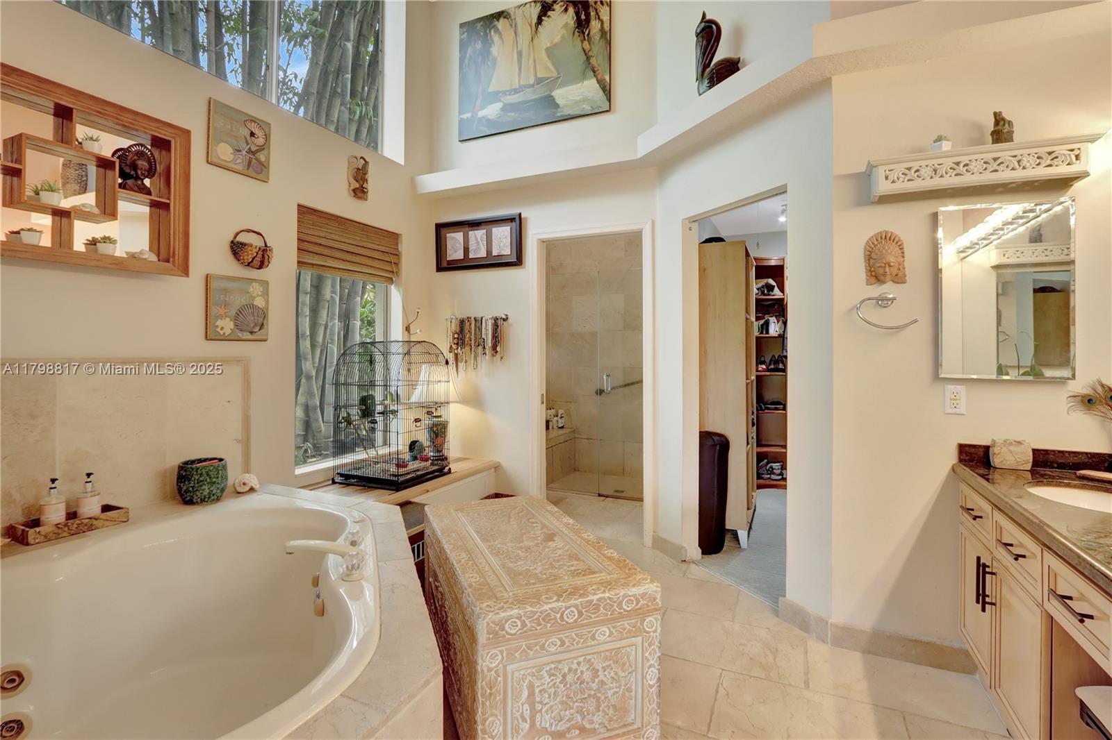 95 E Westwood Cir E West Palm Beach, FL 33411