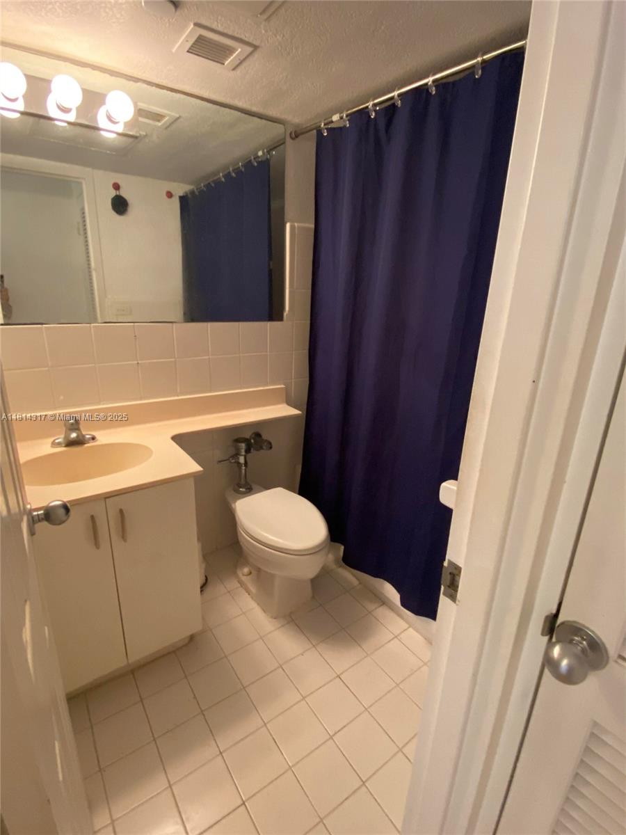 image Flamingo South Beach45