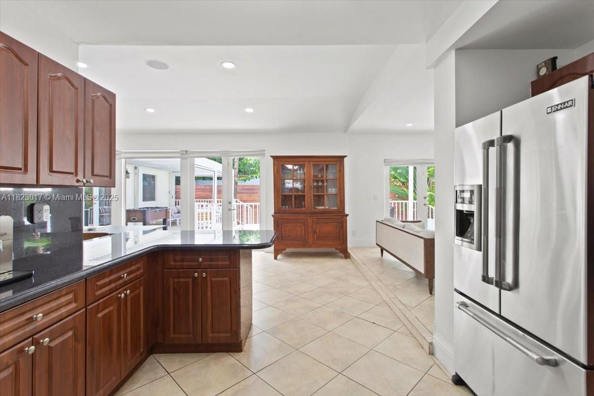 4190 Pamona Ave Miami, FL 33133 4190 Pamona Ave Miami, FL 33133
