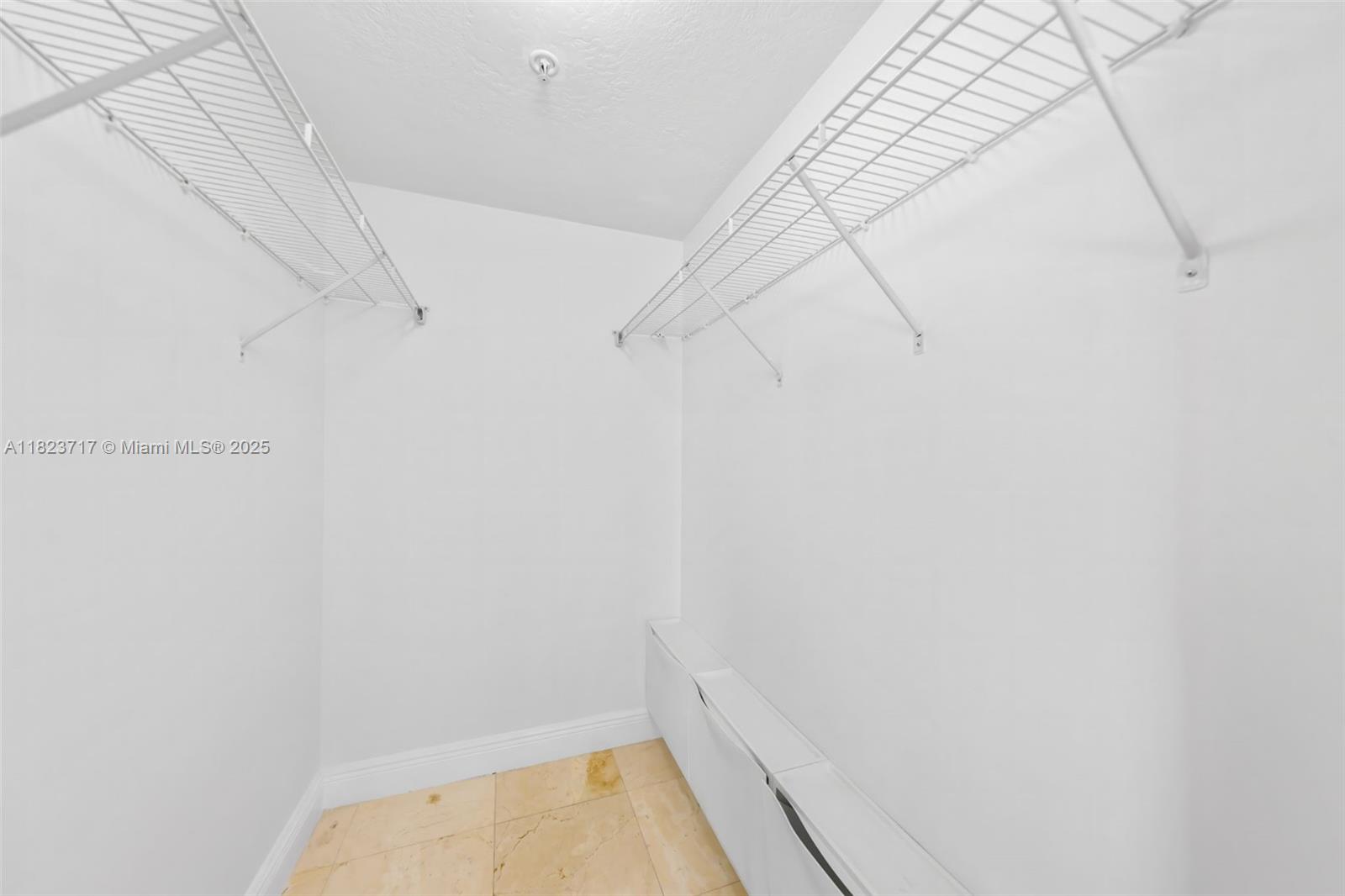 image The Sail Condo13