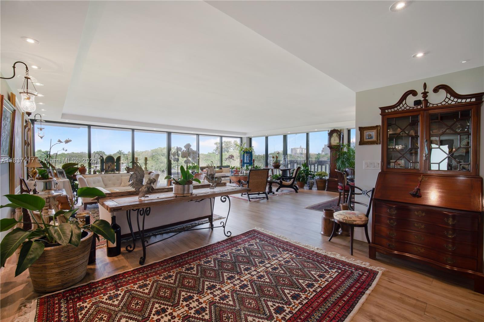 700 Coral Way #4