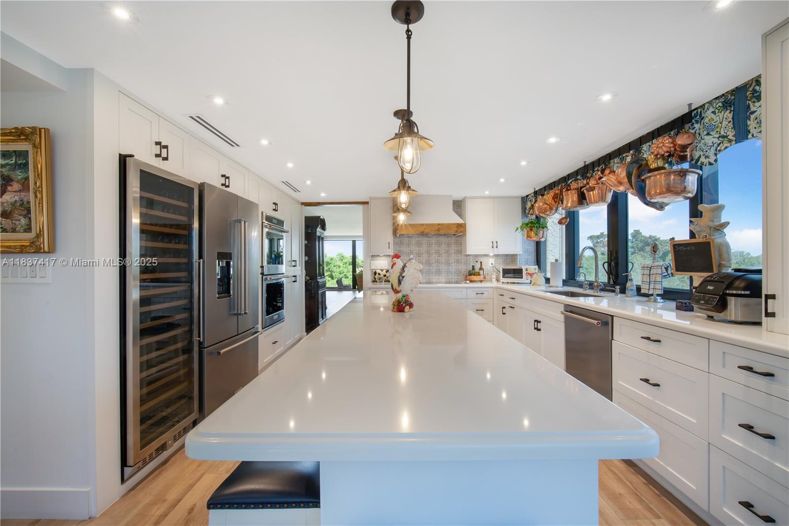 700 Coral Way #4 Coral Gables, FL 33134