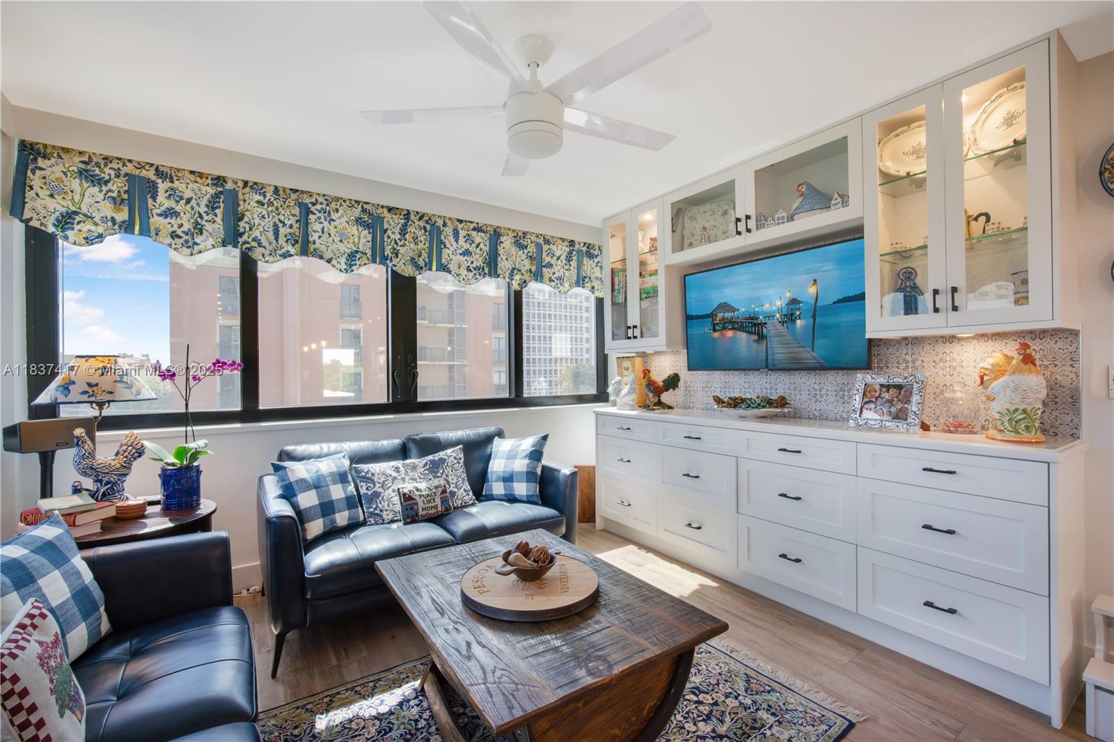 700 Coral Way #4 Coral Gables, FL 33134