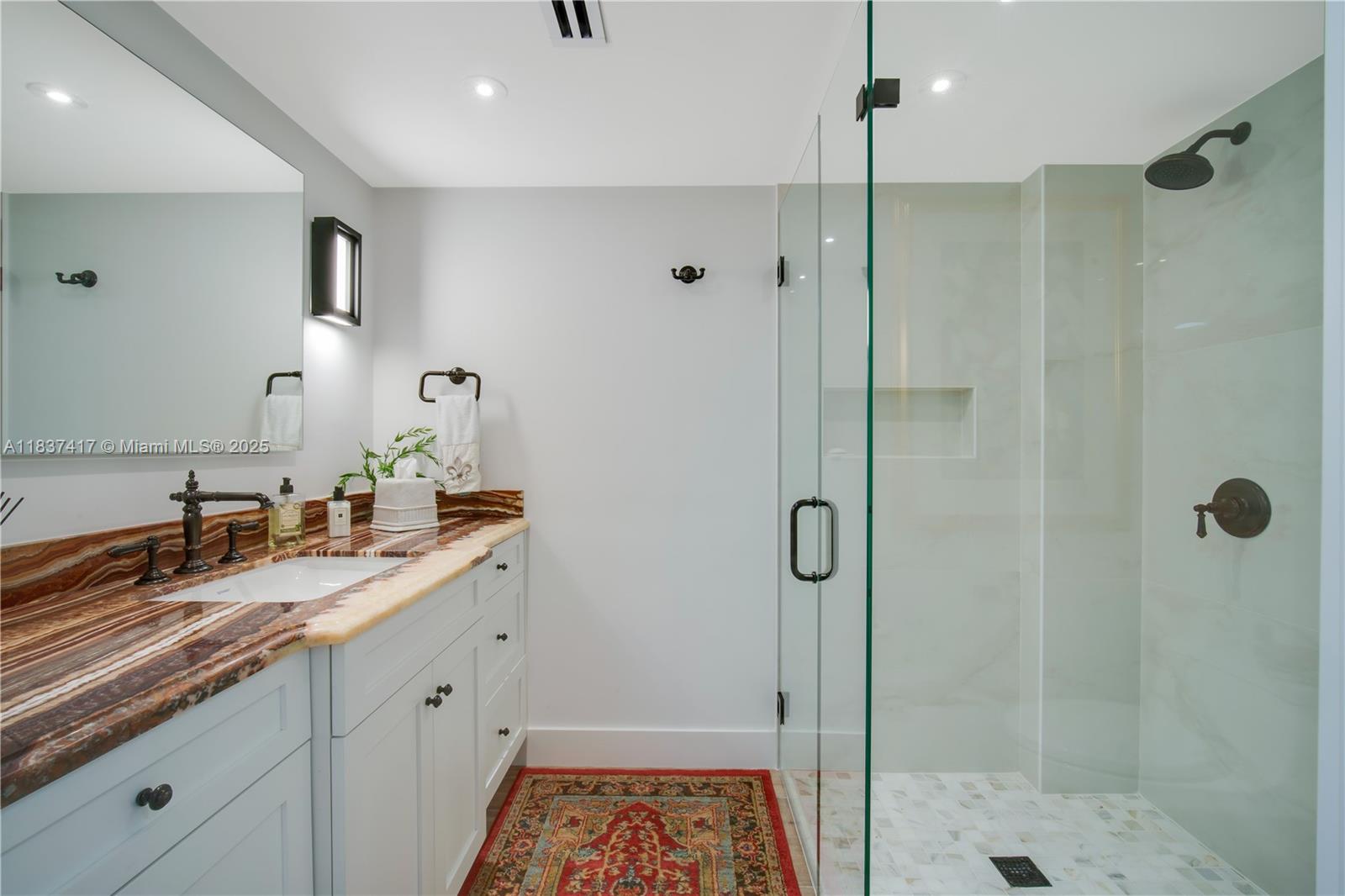 700 Coral Way #4 Coral Gables, FL 33134