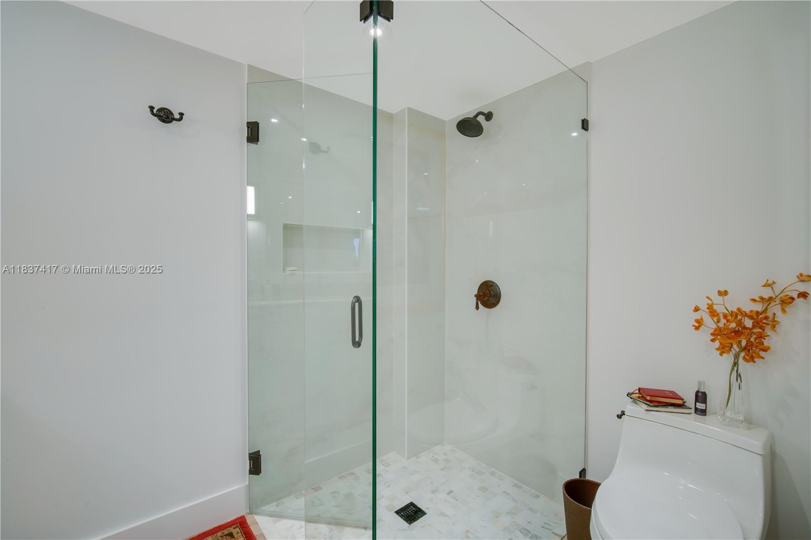 700 Coral Way #4 Coral Gables, FL 33134