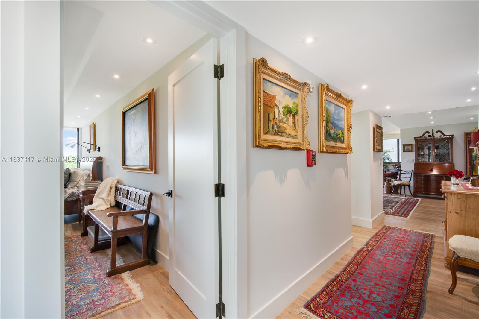 700 Coral Way #4 Coral Gables, FL 33134