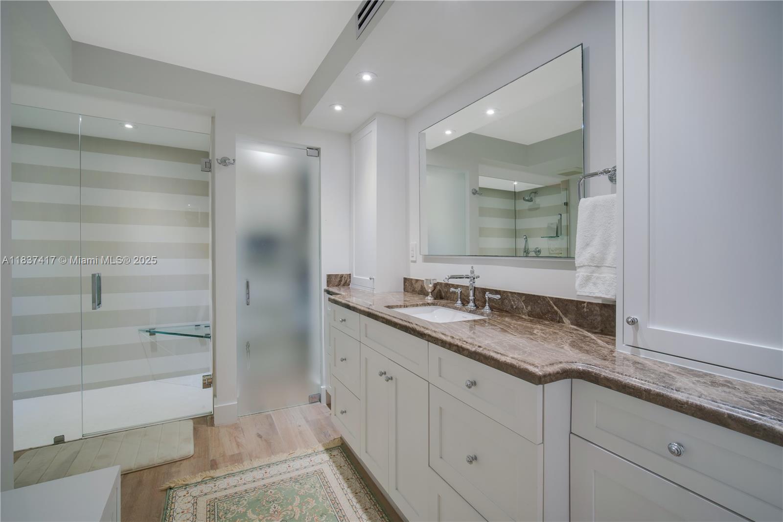 700 Coral Way #4 Coral Gables, FL 33134