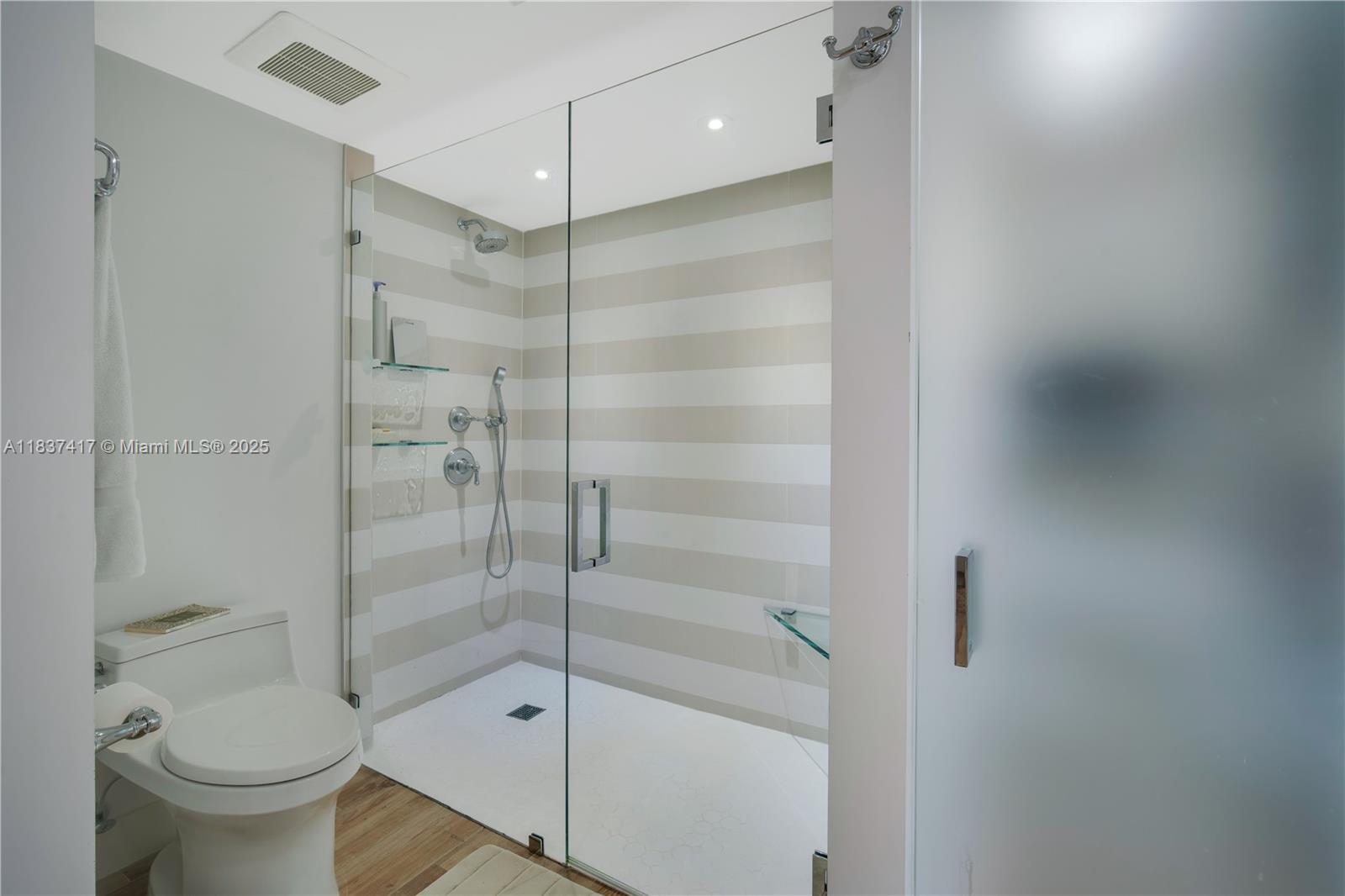 700 Coral Way #4 Coral Gables, FL 33134