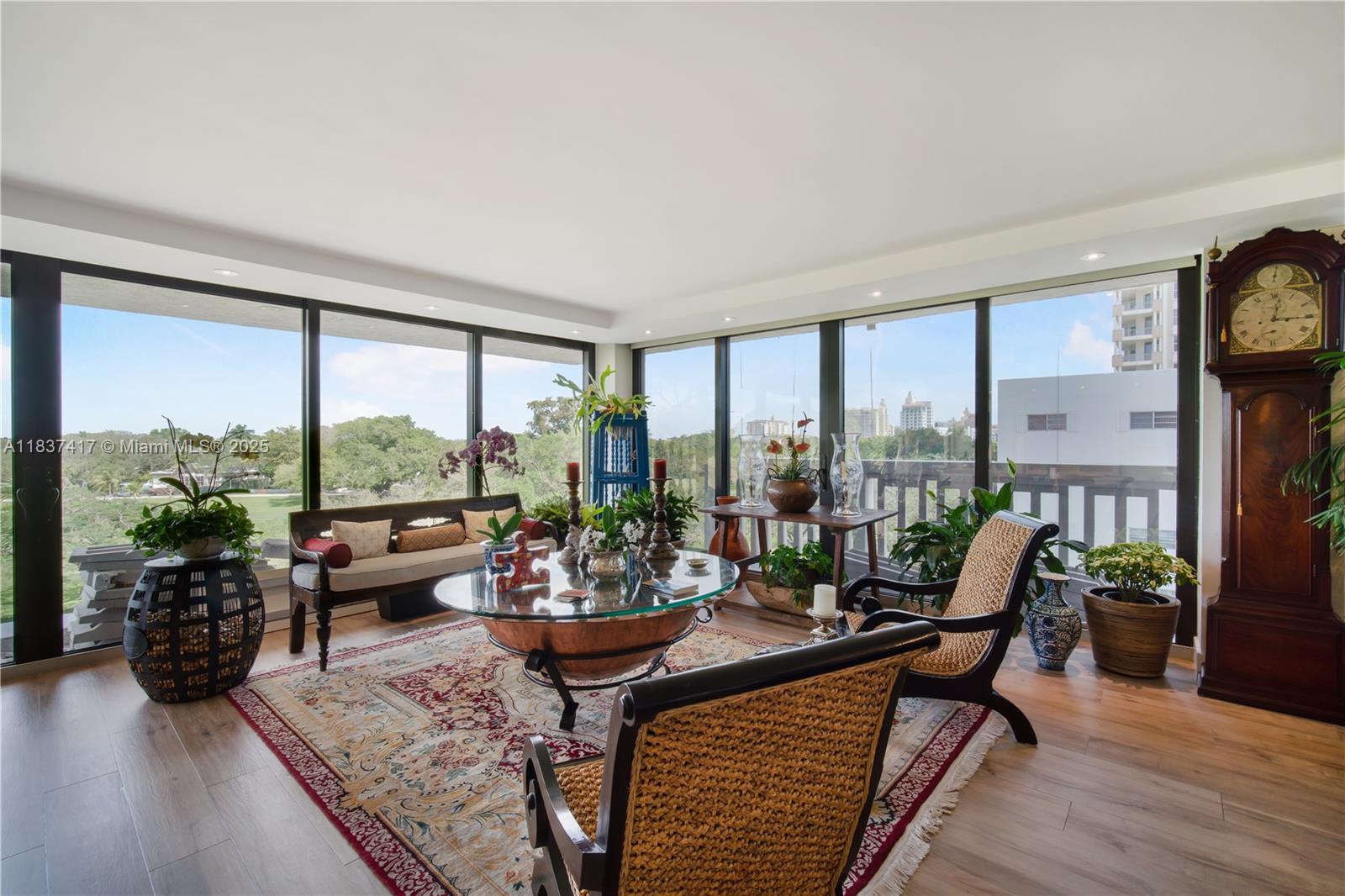 700 Coral Way #4 Coral Gables, FL 33134