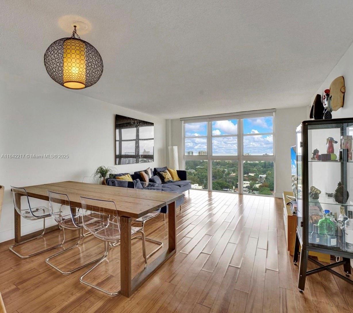 1228 West Ave #1510