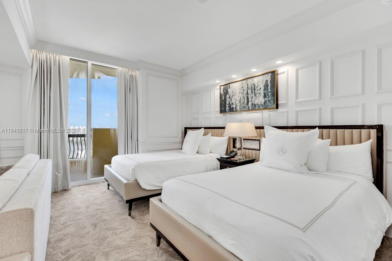 image Acqualina Ocean Residence20