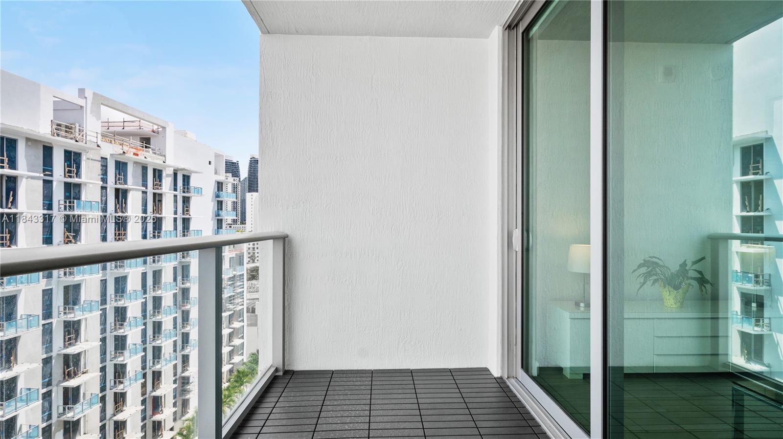 image Le Parc At Brickell16