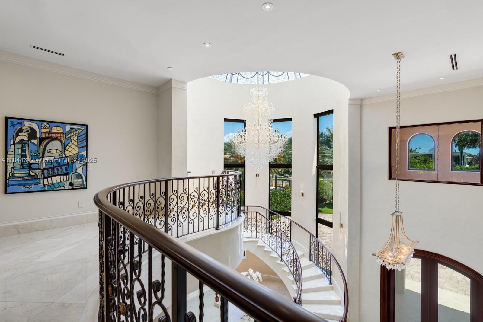 198 Palm Ave Miami Beach, FL 33139