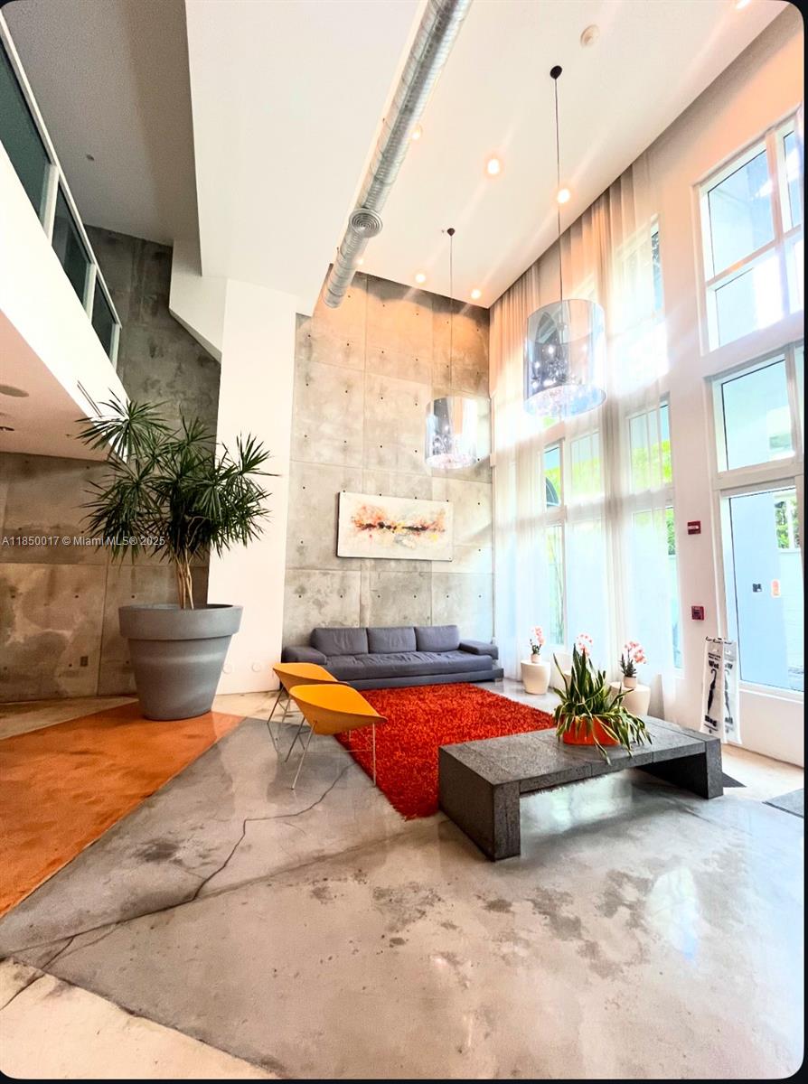 image The Loft 1 Downtown13