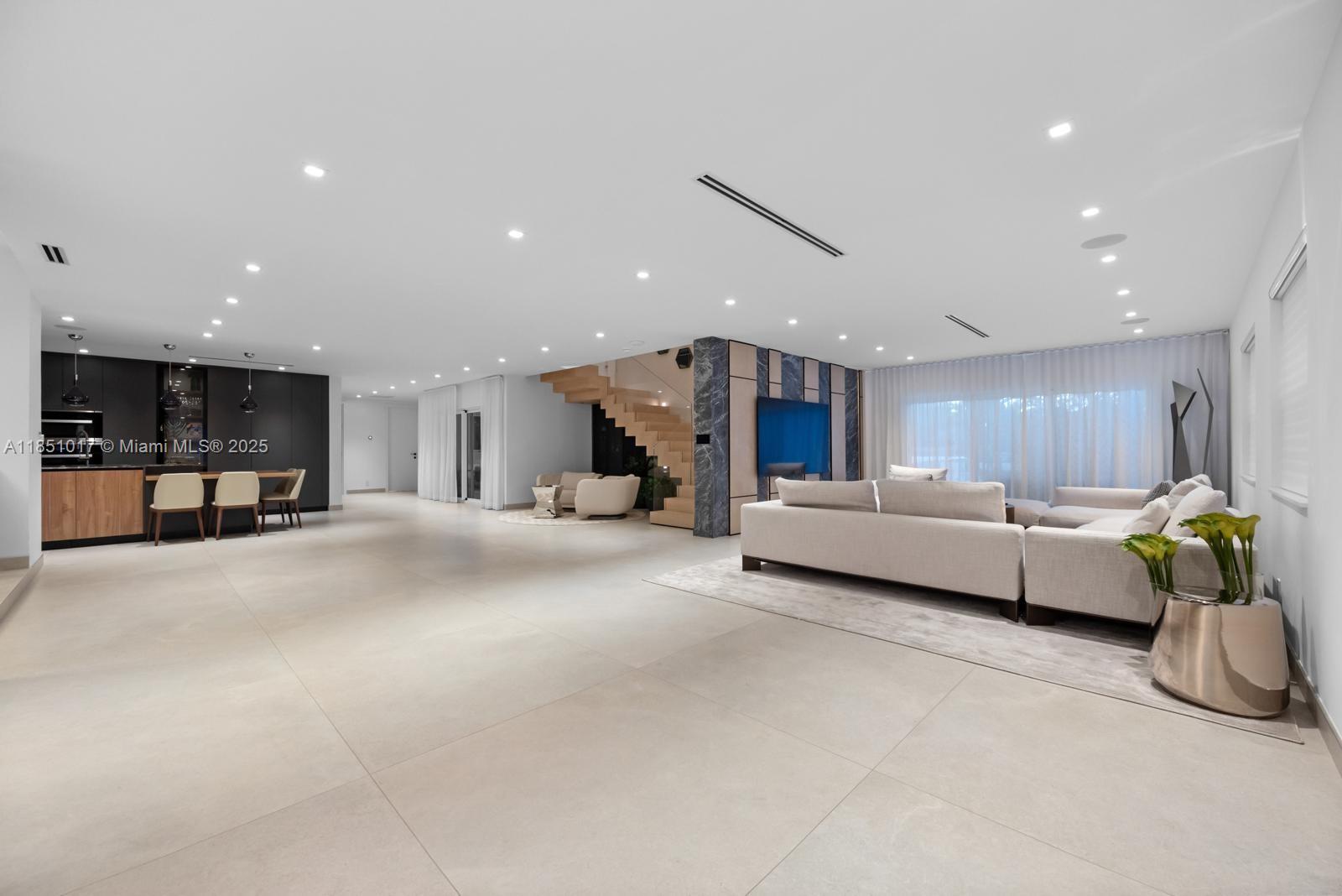 431 Layne Blvd Hallandale Beach, FL 33009 431 Layne Blvd Hallandale Beach, FL 33009