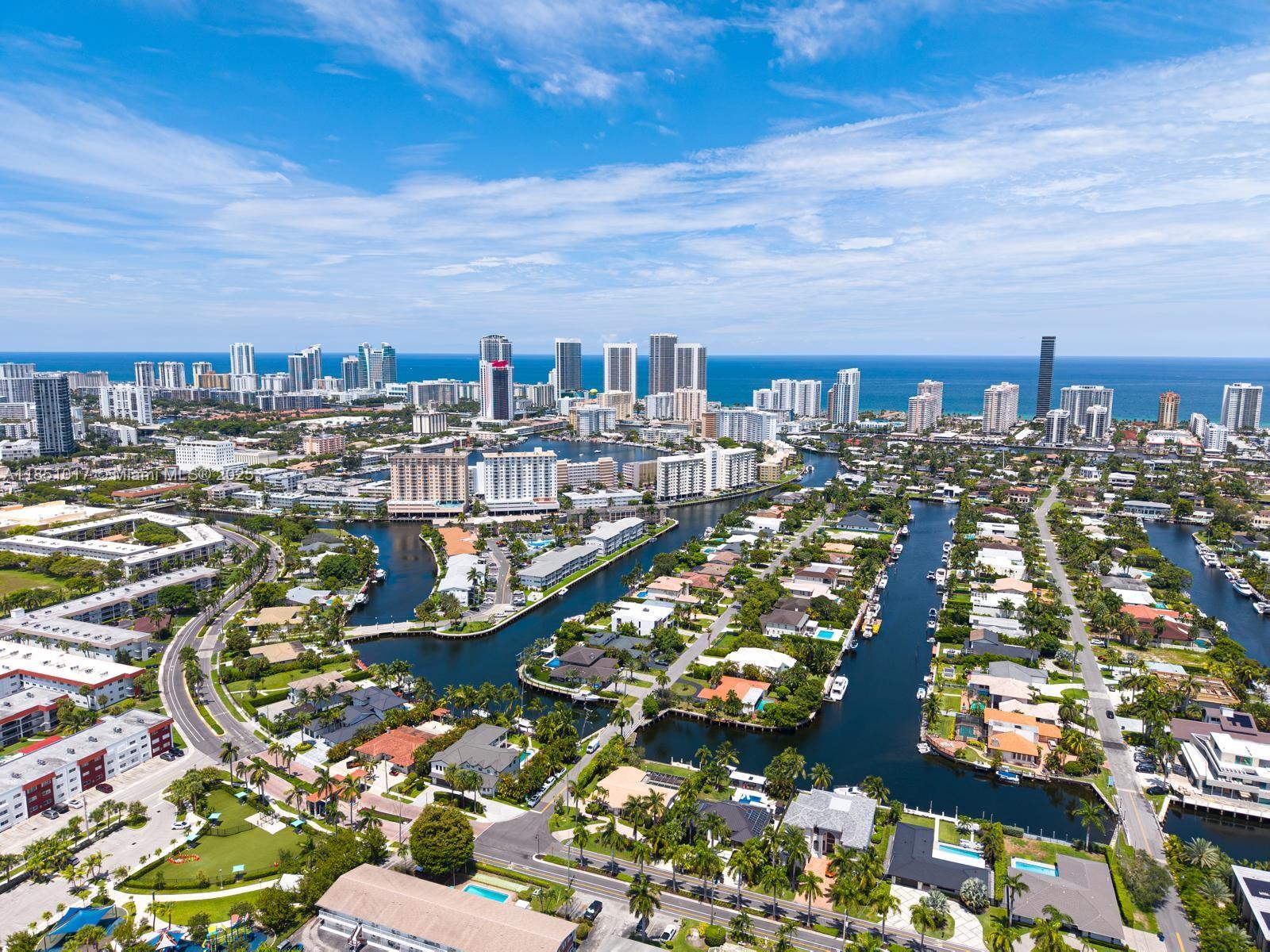 431 Layne Blvd Hallandale Beach, FL 33009 431 Layne Blvd Hallandale Beach, FL 33009