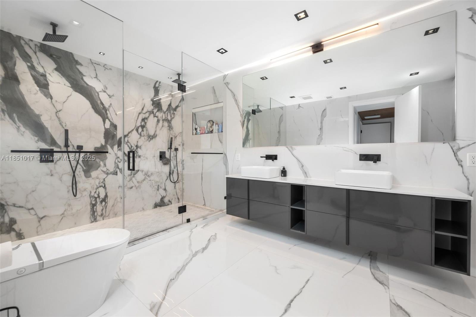 431 Layne Blvd Hallandale Beach, FL 33009 431 Layne Blvd Hallandale Beach, FL 33009