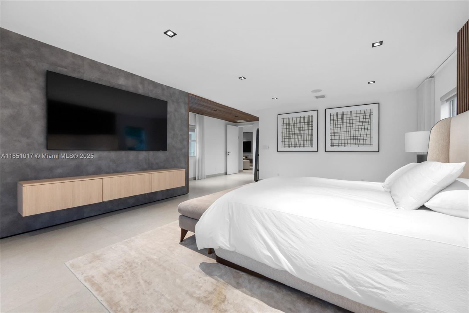 431 Layne Blvd Hallandale Beach, FL 33009 431 Layne Blvd Hallandale Beach, FL 33009