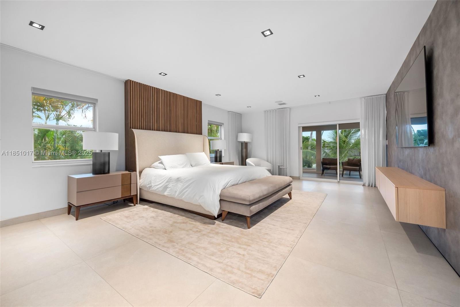 431 Layne Blvd Hallandale Beach, FL 33009 431 Layne Blvd Hallandale Beach, FL 33009