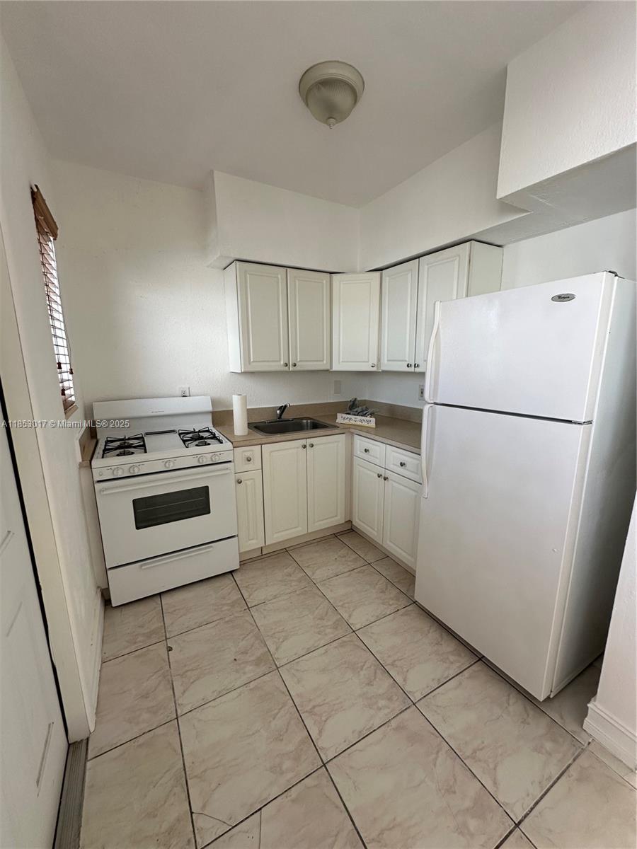 350 75th St #209