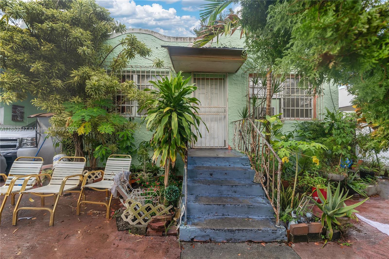 1428 NW 31st St