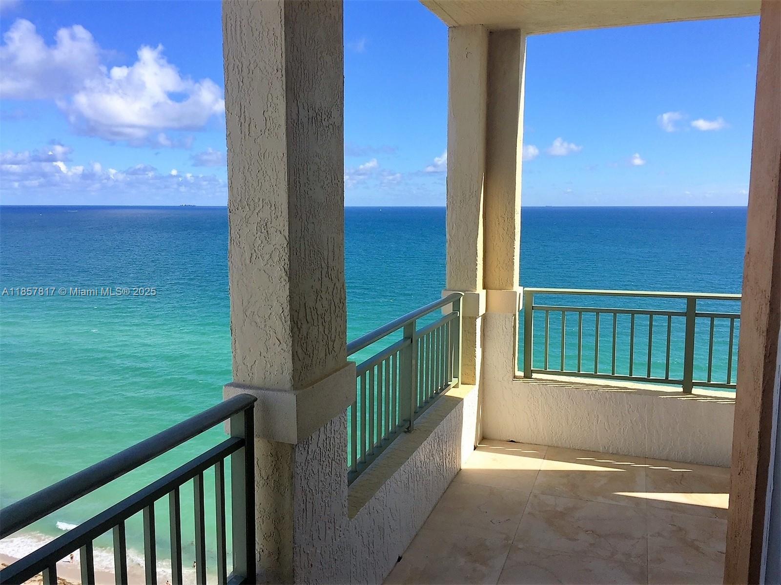 image 2080 Ocean Drive Condo27