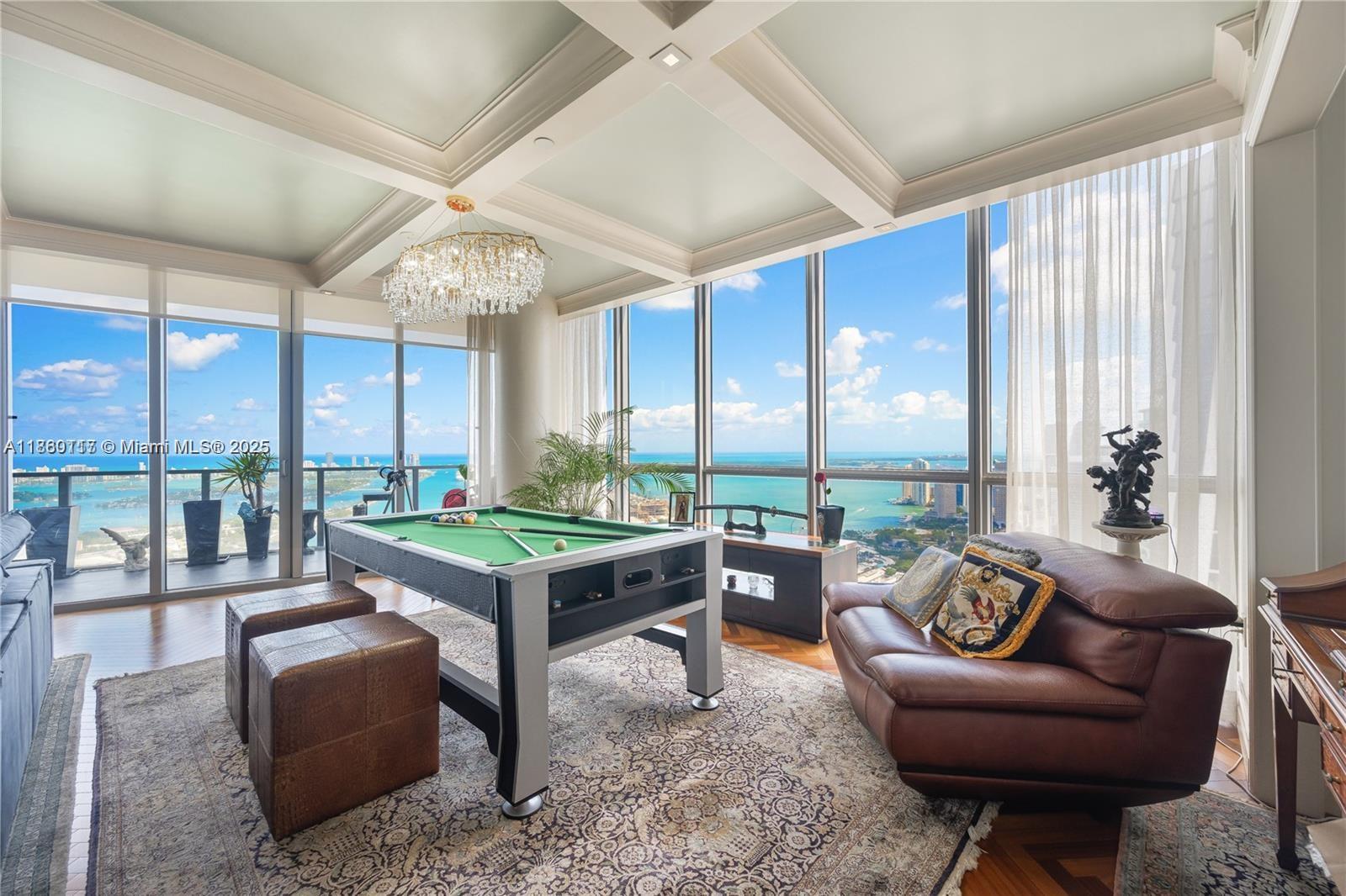 image Marquis Condo12