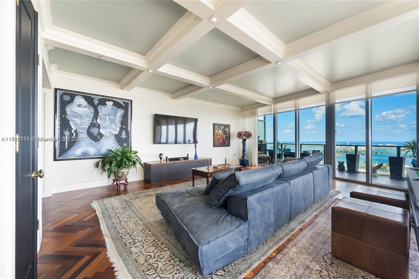 image Marquis Condo14