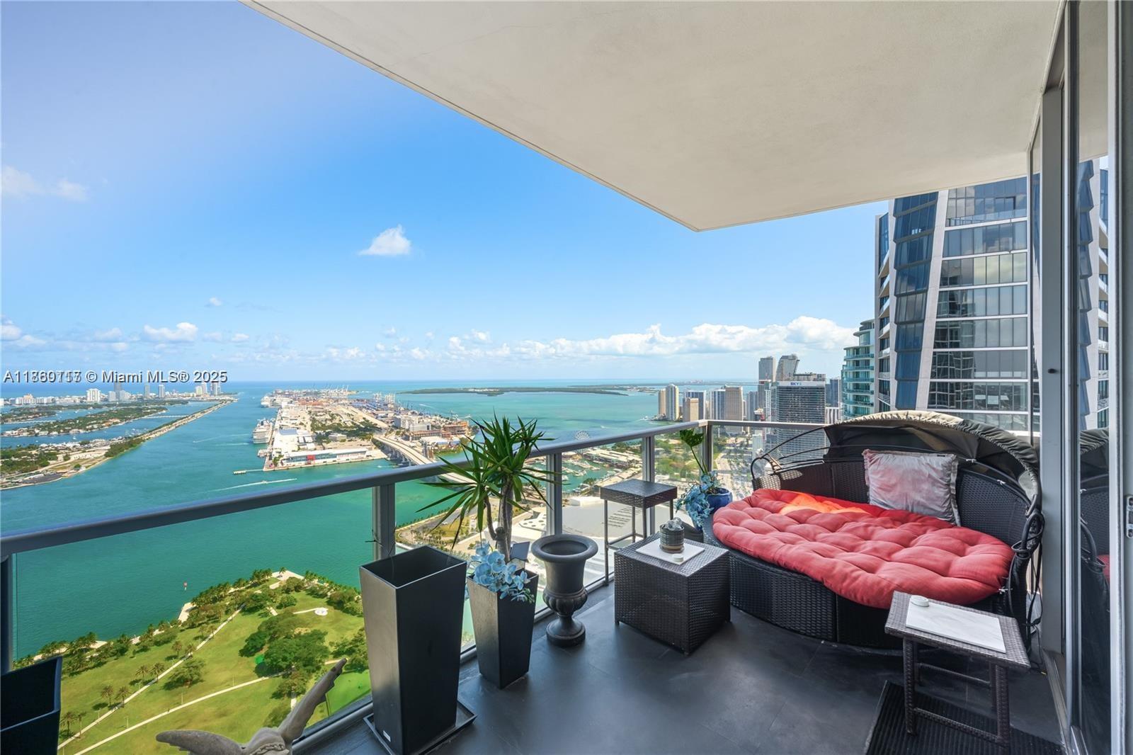 image Marquis Condo8