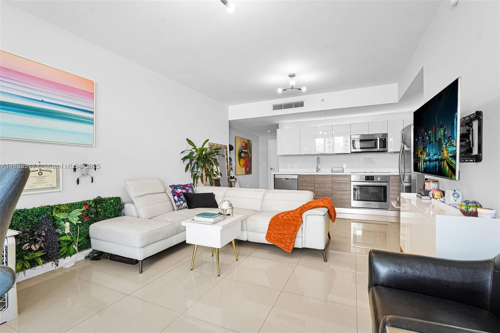 image Brickell Ten9