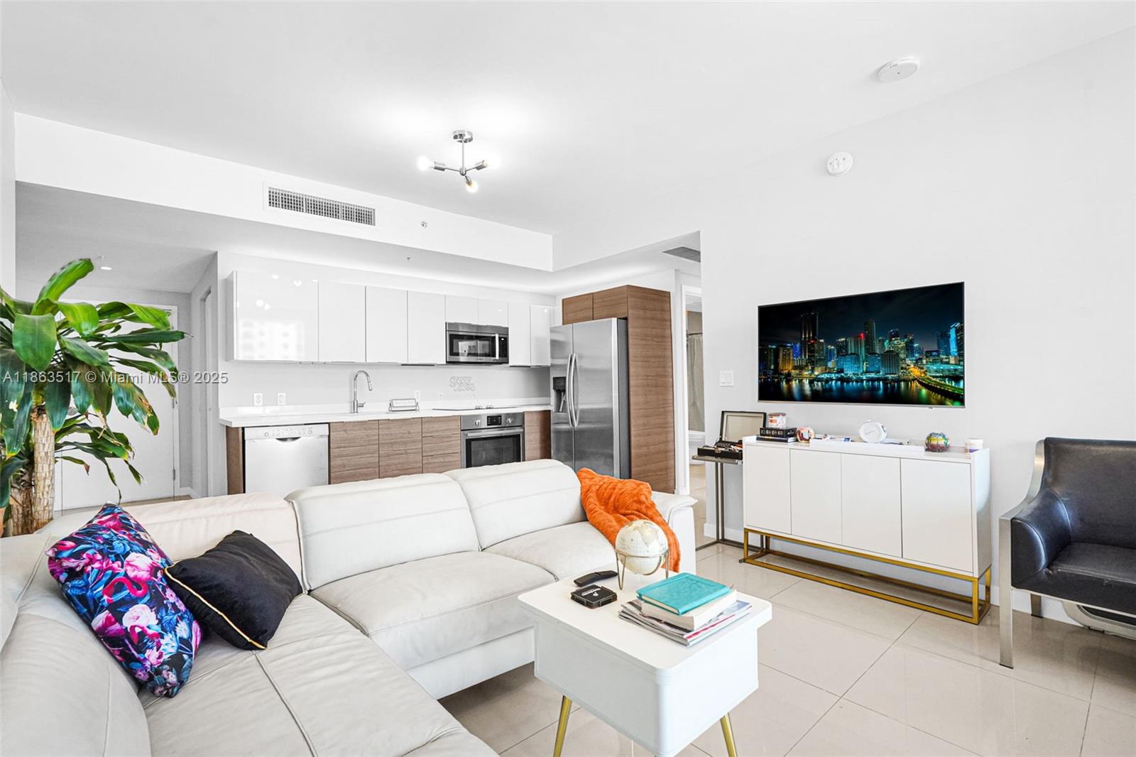 image Brickell Ten11