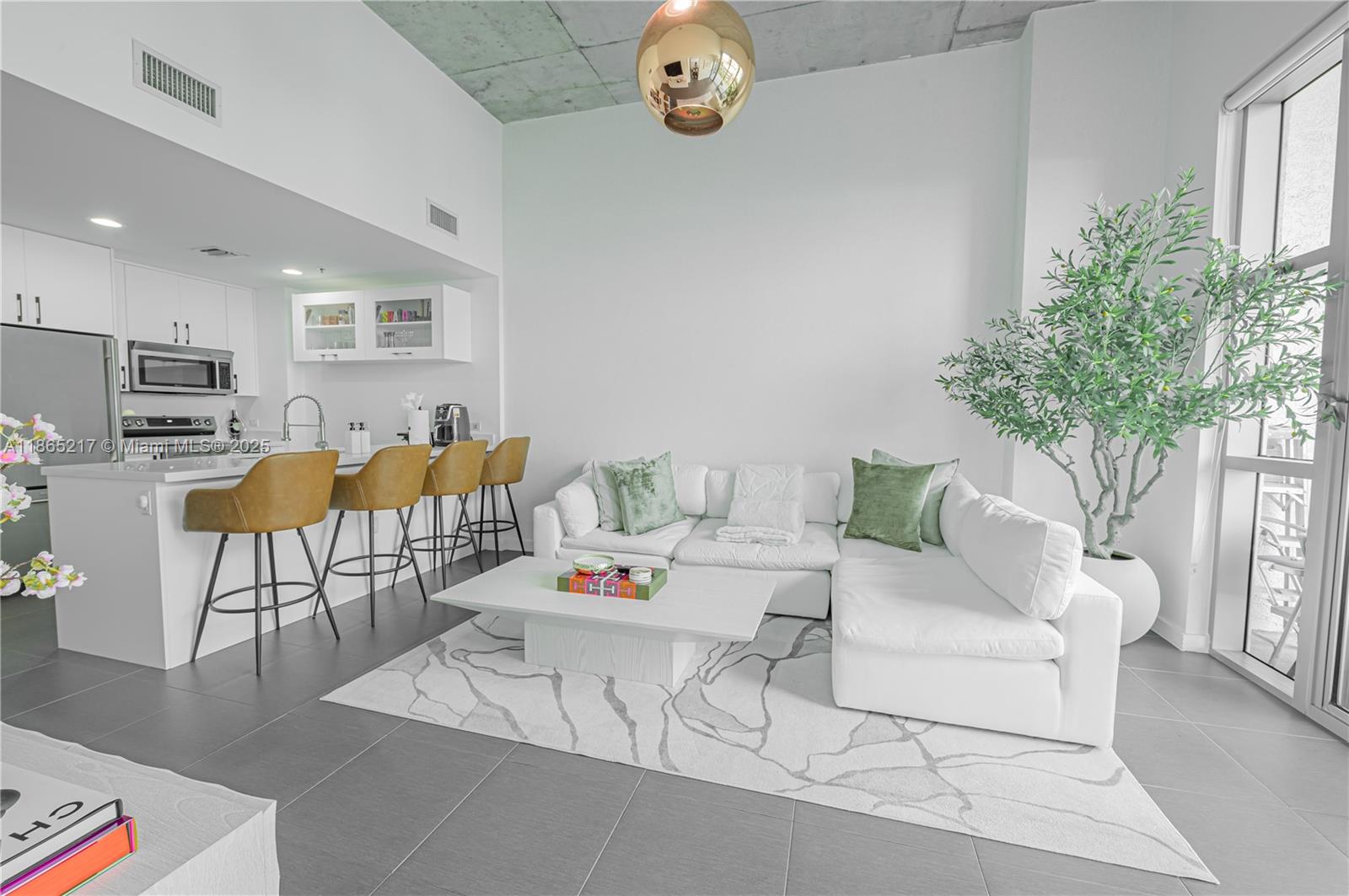 image Four Midtown Miami Condo18