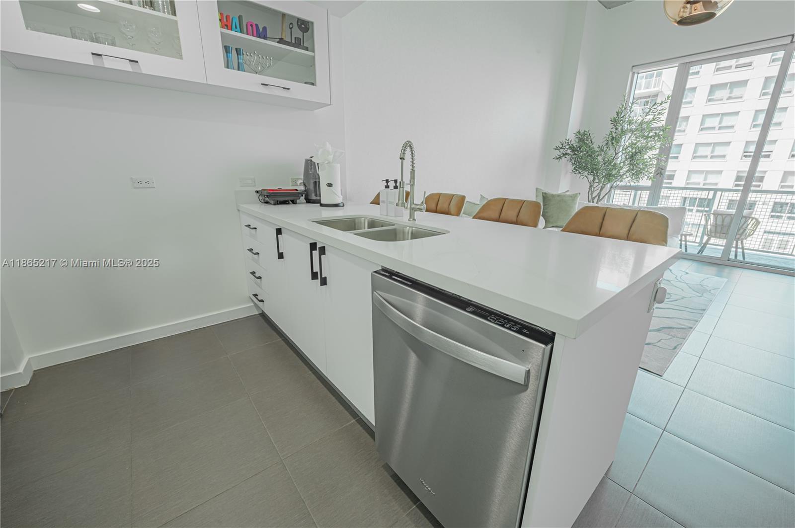 image Four Midtown Miami Condo23