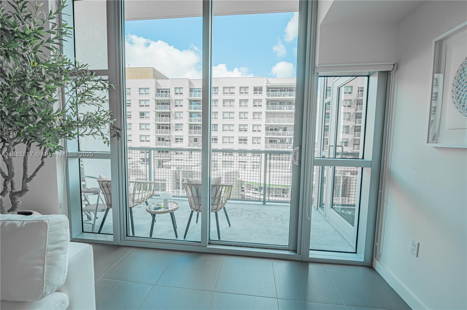 image Four Midtown Miami Condo31