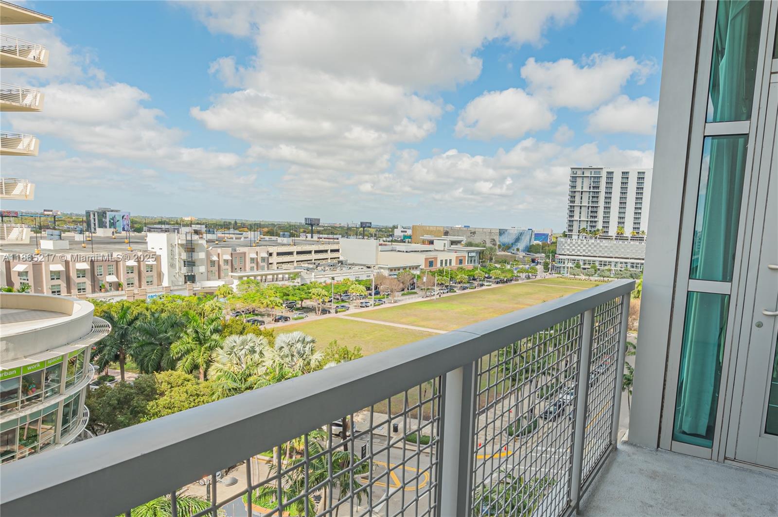 image Four Midtown Miami Condo32