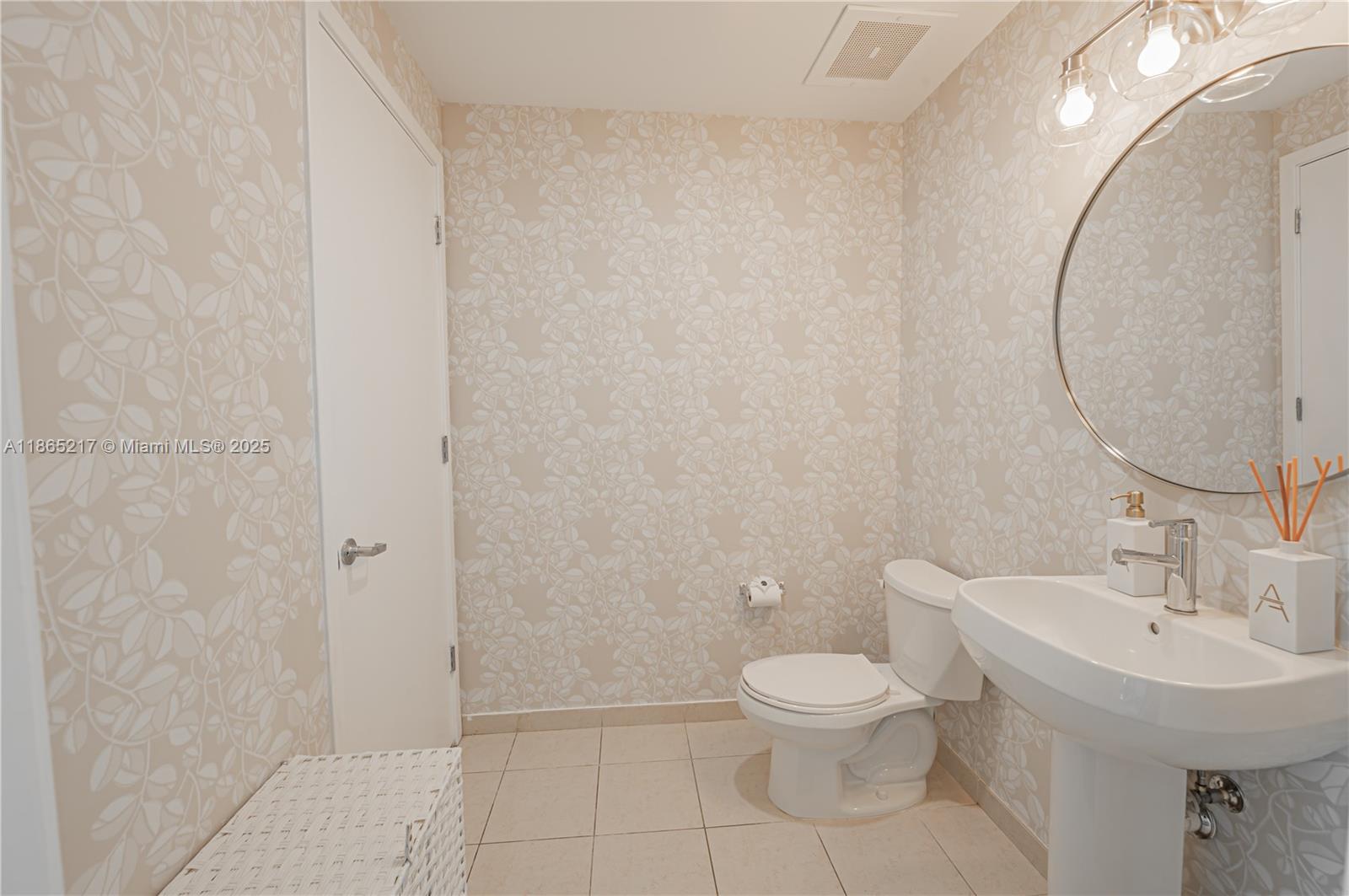 image Four Midtown Miami Condo34