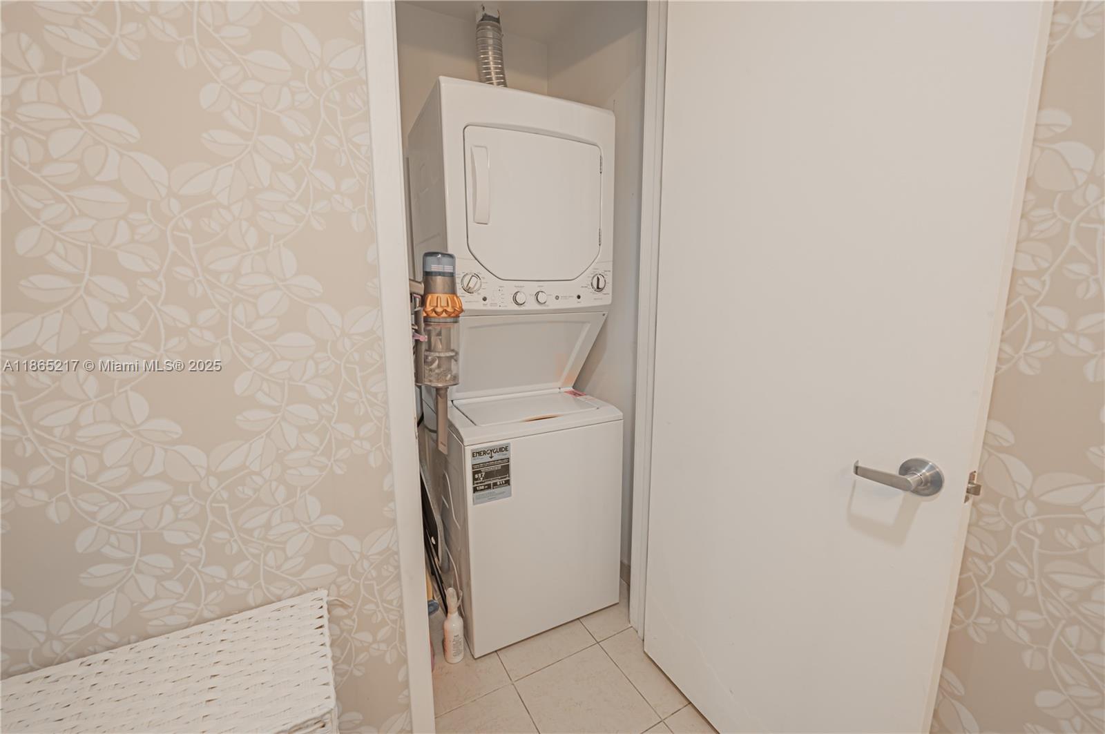 image Four Midtown Miami Condo36