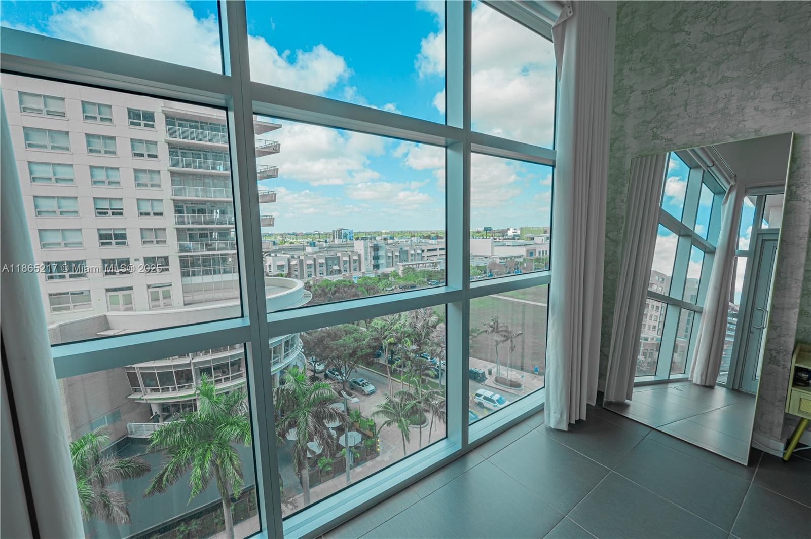 image Four Midtown Miami Condo41