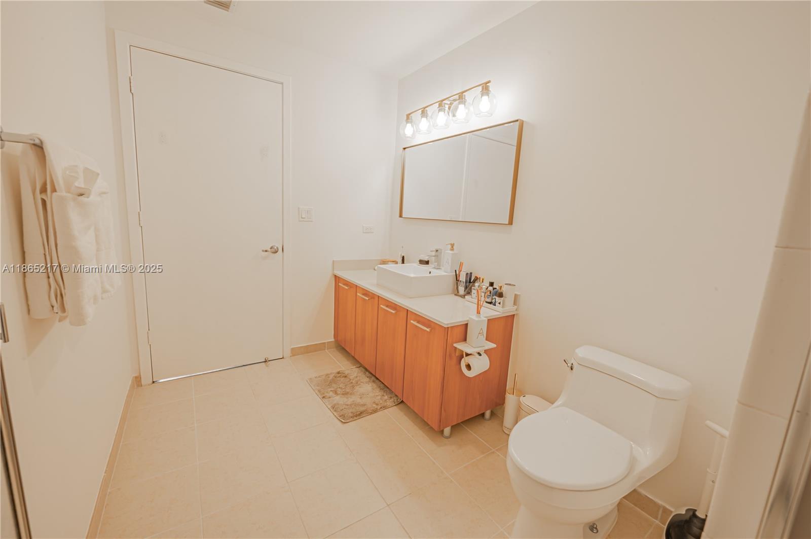 image Four Midtown Miami Condo46