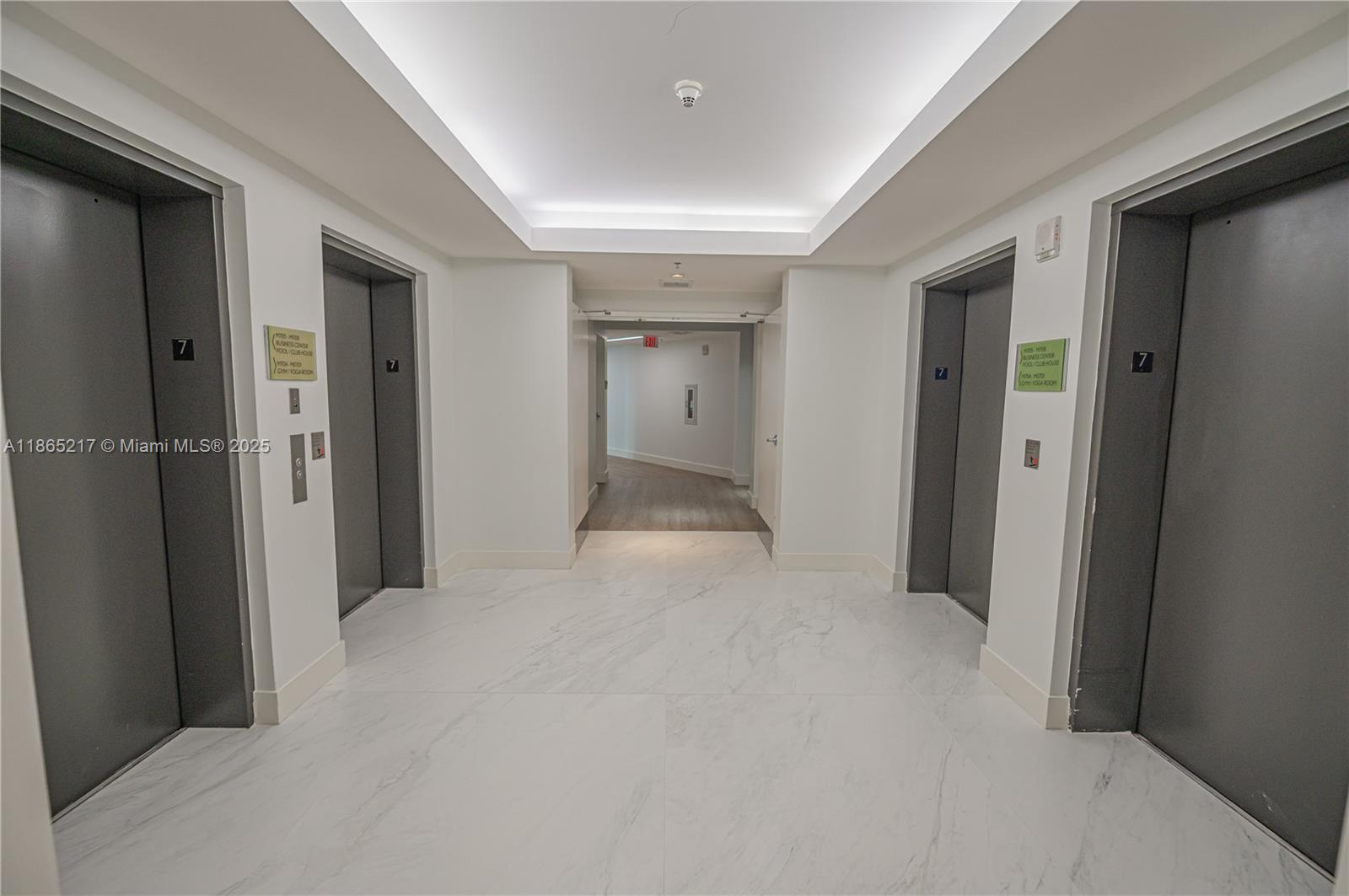 image Four Midtown Miami Condo7