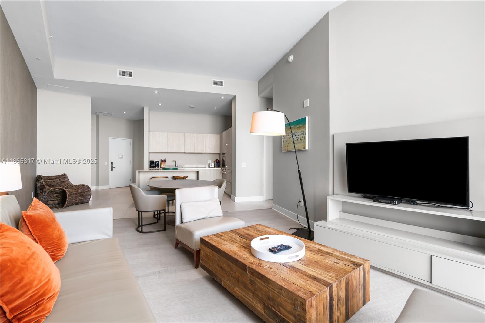 4111 S Ocean Dr #702 Hollywood, FL 33019