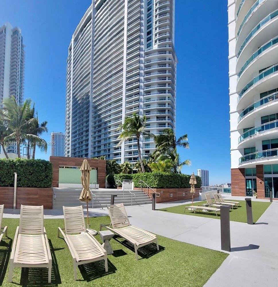 image Wind Condo18